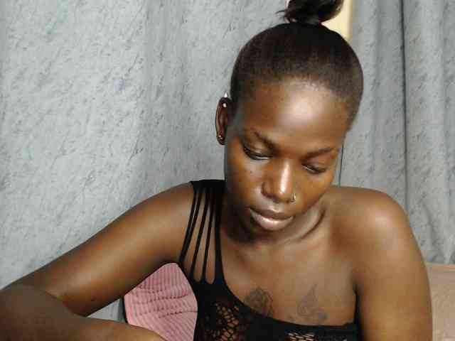 Quintessensual webcam