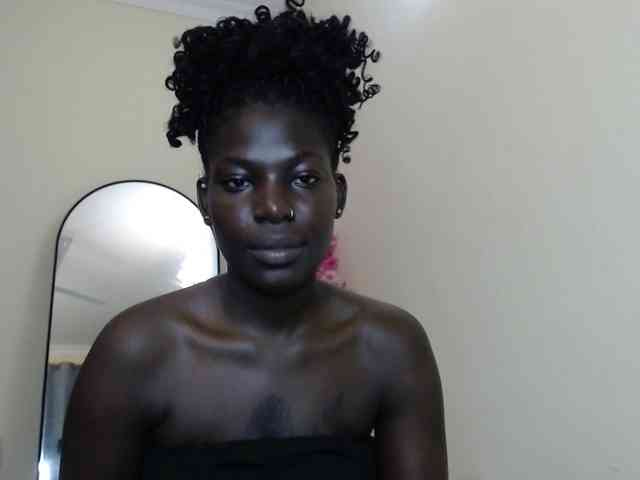 Quintessensual webcam