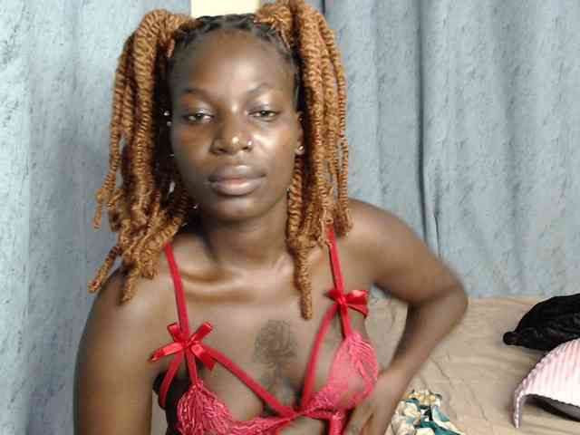 Quintessensual webcam