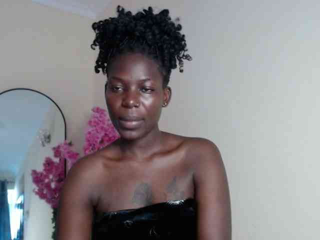 Quintessensual webcam