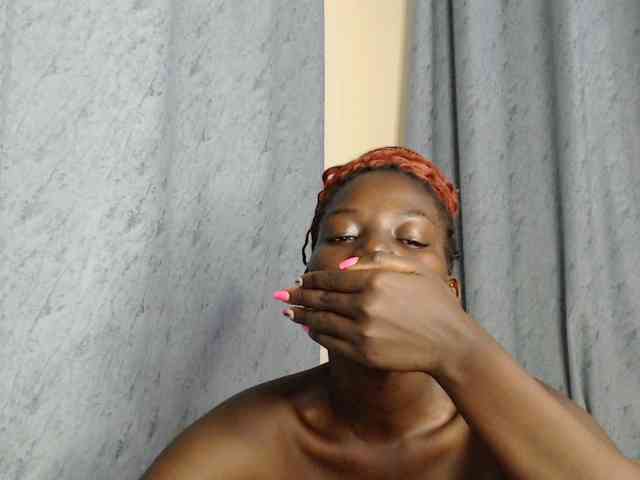 Quintessensual webcam