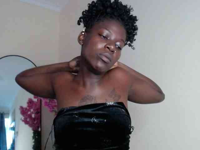 Quintessensual webcam