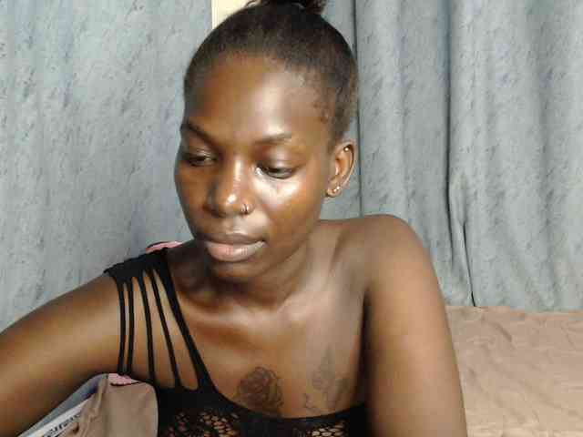 Quintessensual webcam