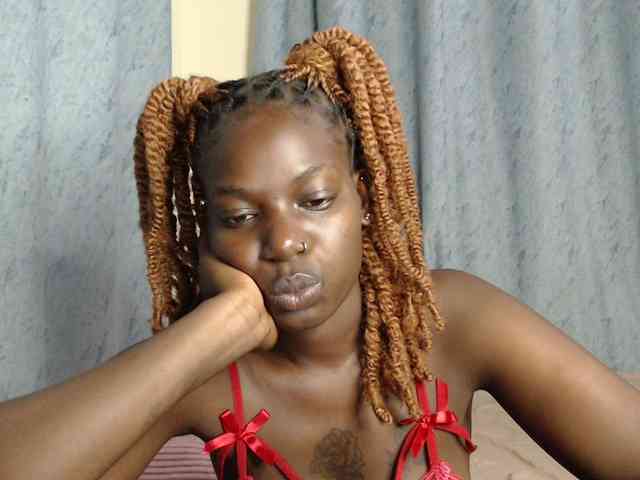 Quintessensual webcam