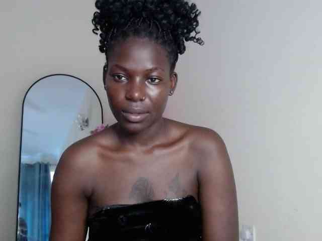 Quintessensual webcam