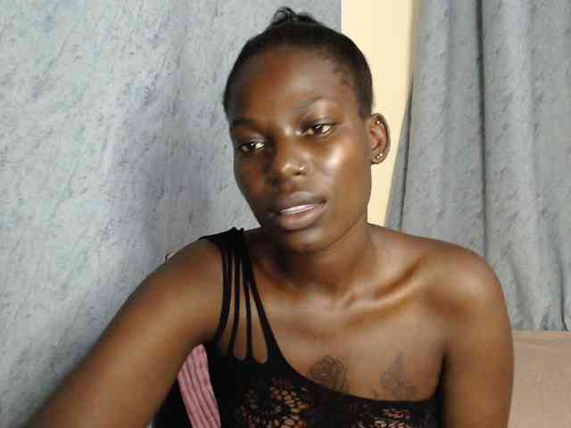 Quintessensual webcam