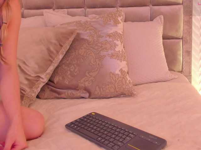 laurencarter1 from BongaCams