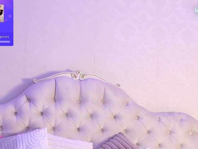 AniaKarenina from BongaCams