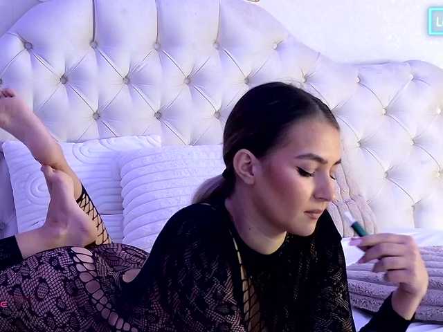 AniaKarenina's Thumb Image