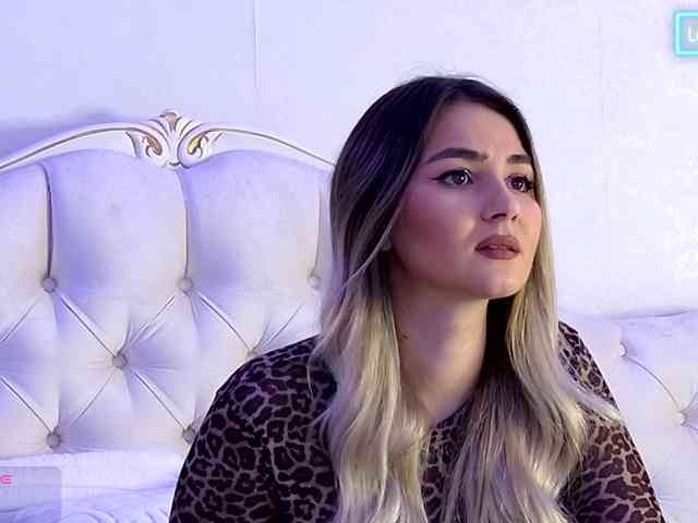 AniaKarenina AniaKarenina