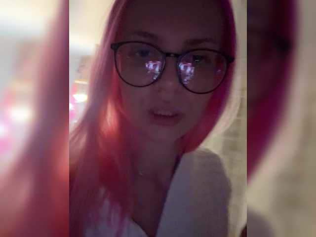 PinkWave – webcam model profile photo