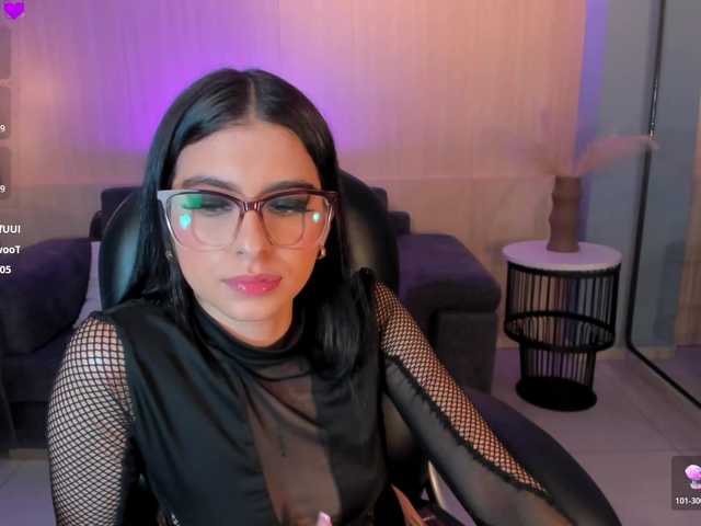 BellaConnor's BongaCams show and profile