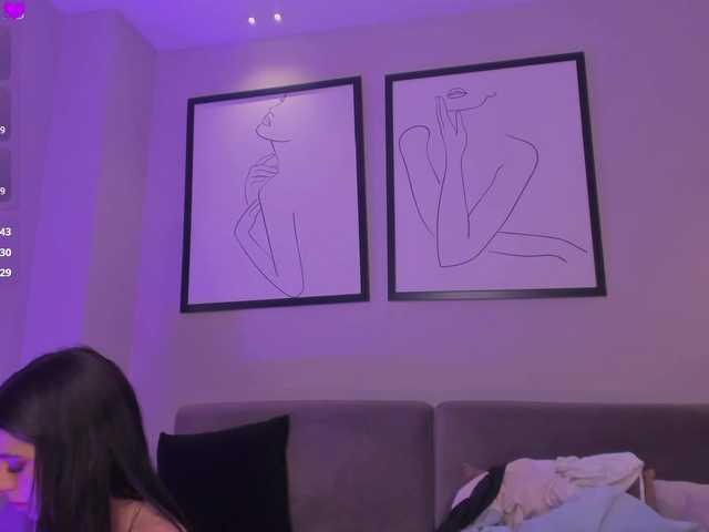 BellaConnor's BongaCams show and profile