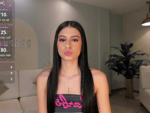 BellaConnor's BongaCams show and profile