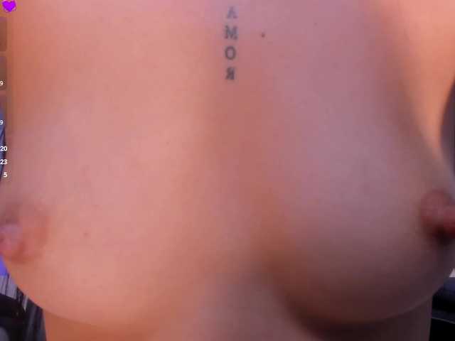 BellaConnor's BongaCams show and profile