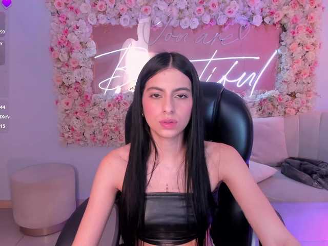 BellaConnor's BongaCams show and profile