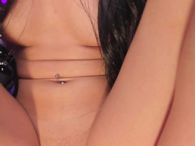 BellaConnor's BongaCams show and profile