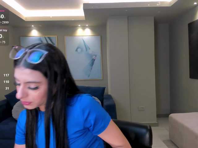 BellaConnor's BongaCams show and profile