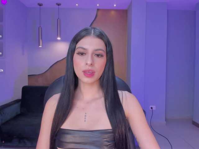 BellaConnor's BongaCams show and profile