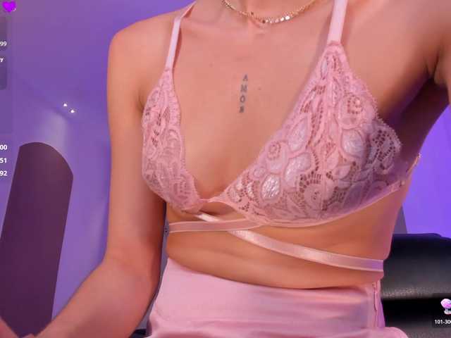 BellaConnor's BongaCams show and profile