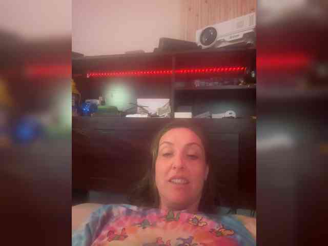 UsUnleashed88 webcam