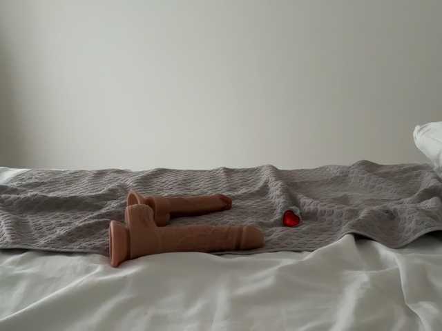 BlackMuse's BongaCams show and profile