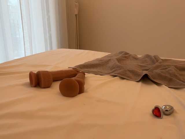 BlackMuse's BongaCams show and profile