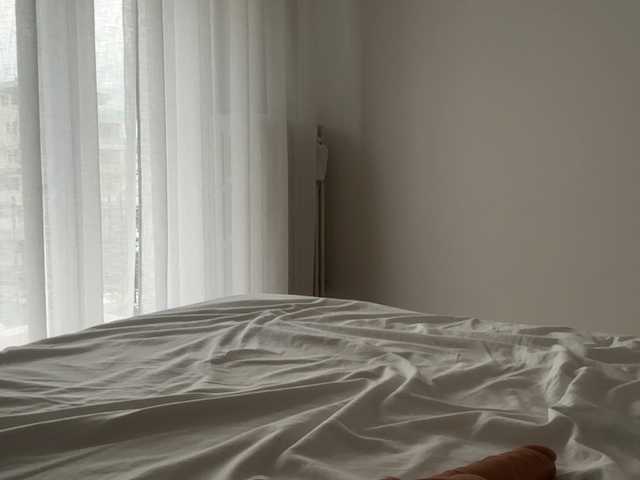 BlackMuse's BongaCams show and profile