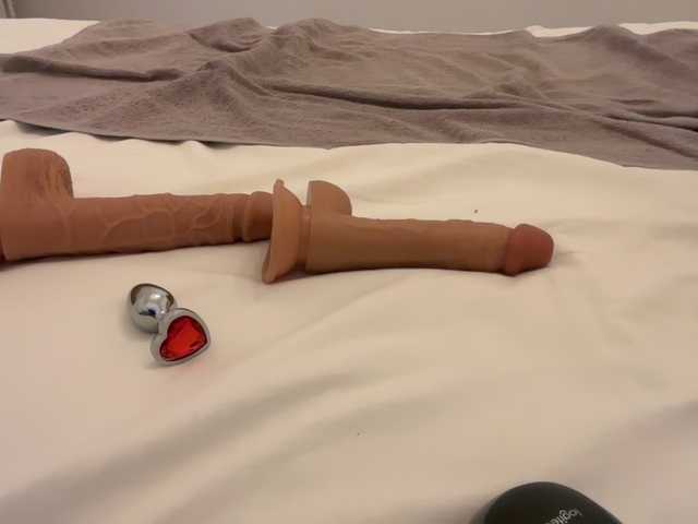 BlackMuse's BongaCams show and profile