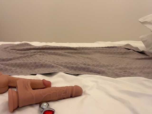 BlackMuse's BongaCams show and profile