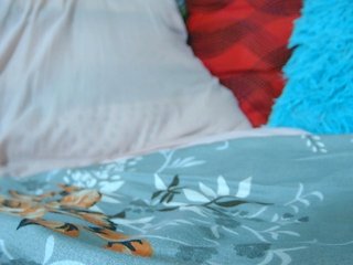 Skinybitchx Porn Show