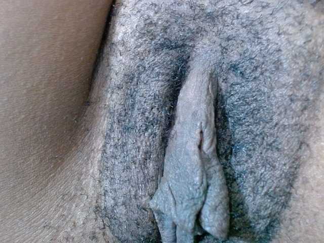 Skinybitchx — hey guys im very hony today pls come n fuck my holes mmmmm