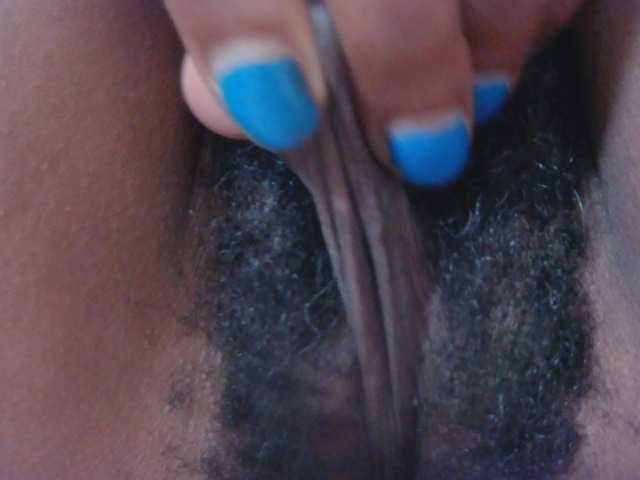  Skinybitchx chat room