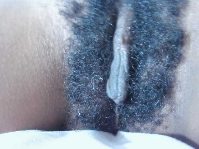  Skinybitchx chat room