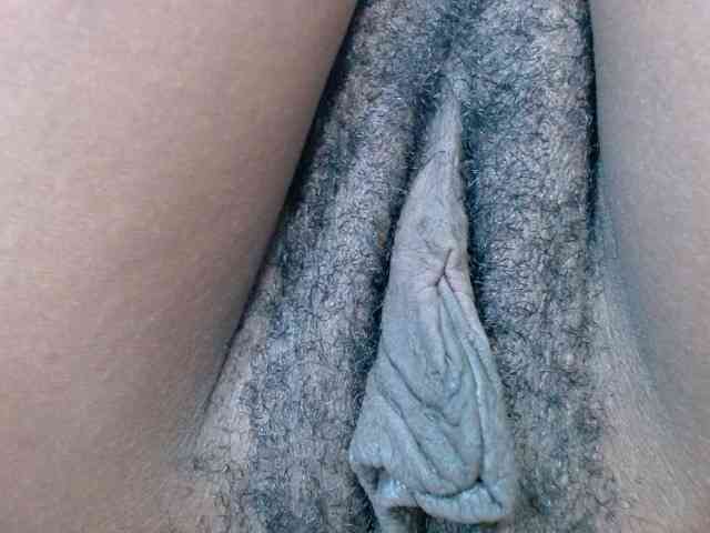 Skinybitchx Live Webcam on BongaCams