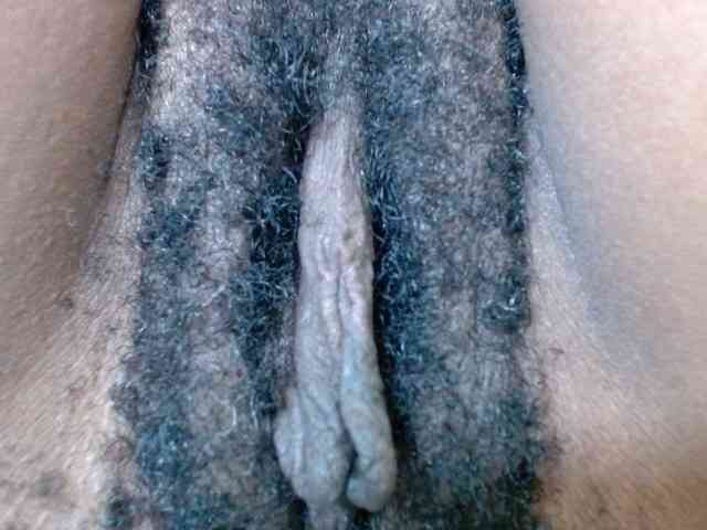 Skinybitchx Live Webcam on BongaCams