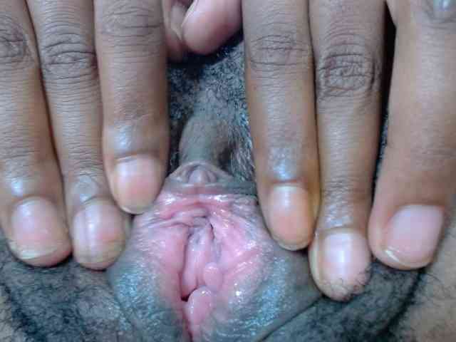 Skinybitchx Live Webcam on BongaCams