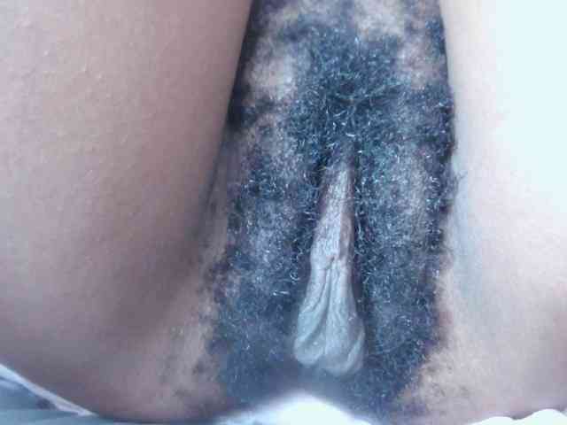 Skinybitchx Live Webcam on {site_name}