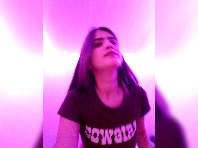 Ayssii from BongaCams