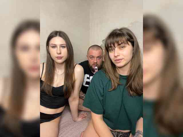 Cherry-berryViking's Sexcam