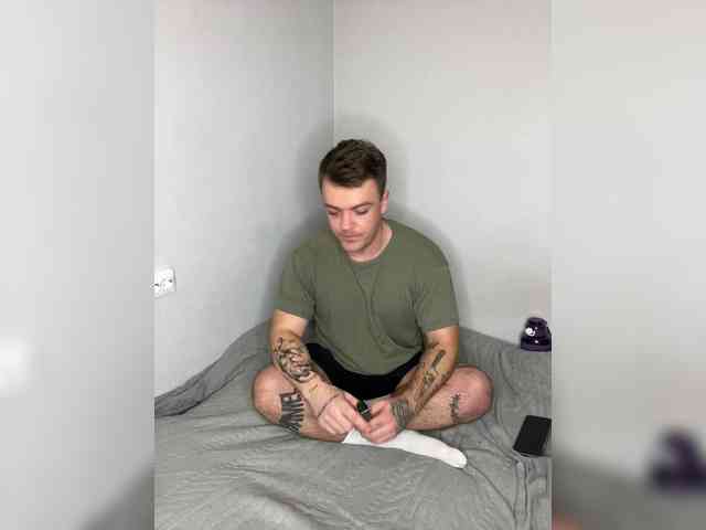 Cherry-berryMax98 webcam