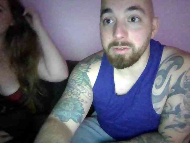 CuriousCouple91 webcam