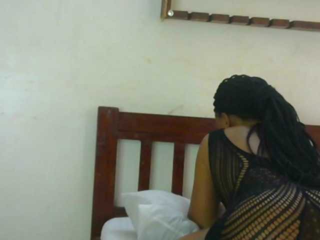 Sexylavinnn's BongaCams show and profile