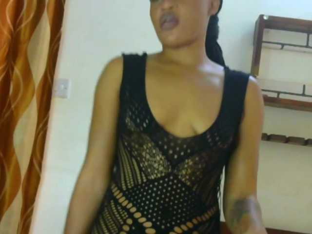 Sexylavinnn's BongaCams show and profile