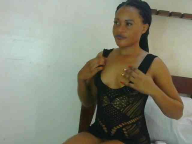 Sexylavinnn Live Webcam on BongaCams