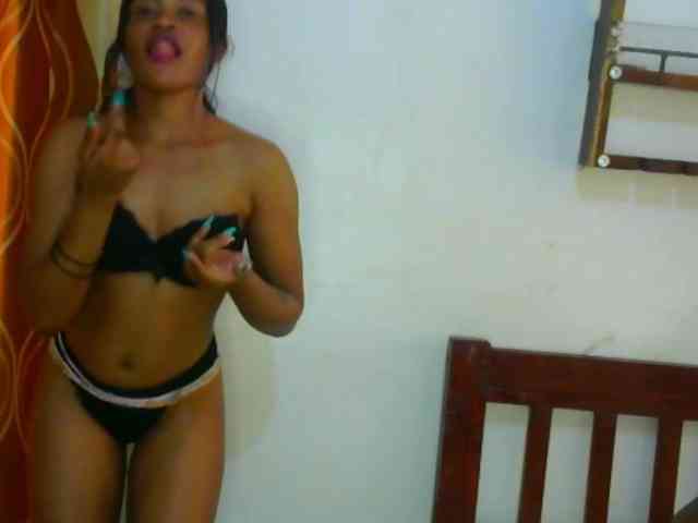 Sexylavinnn Live Webcam on BongaCams