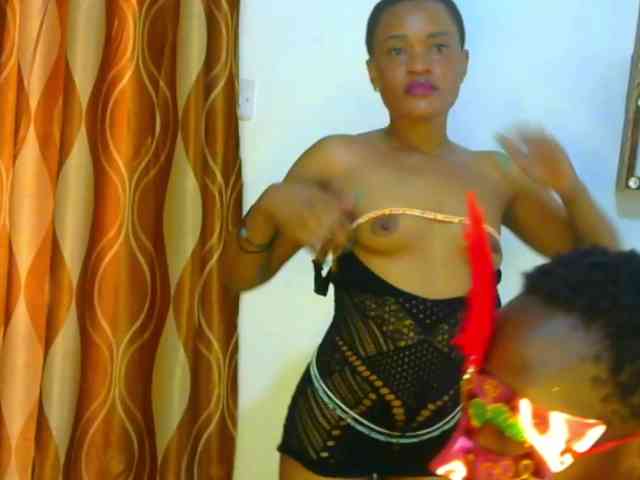 Sexylavinnn Live Webcam on BongaCams