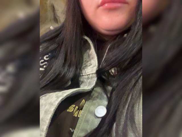 Kohanka's BongaCams show and profile