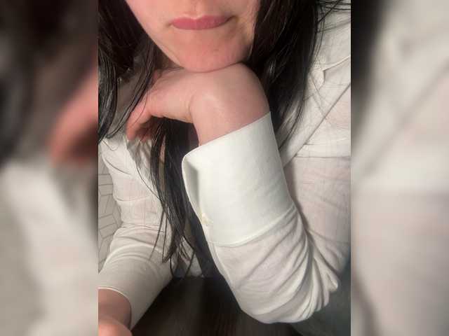 Kohanka's BongaCams show and profile