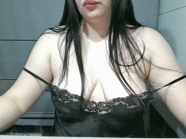 Kohanka's BongaCams show and profile